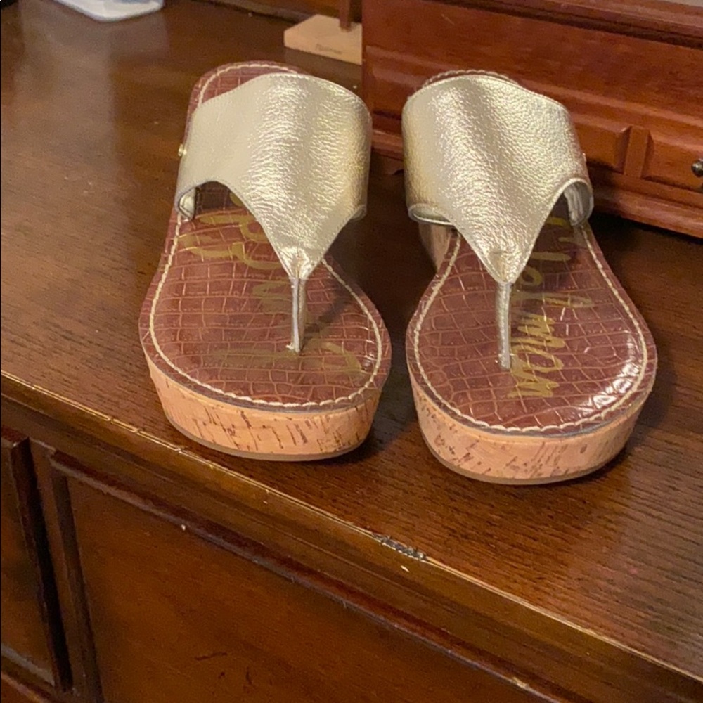 Gold Wedge heel sandal